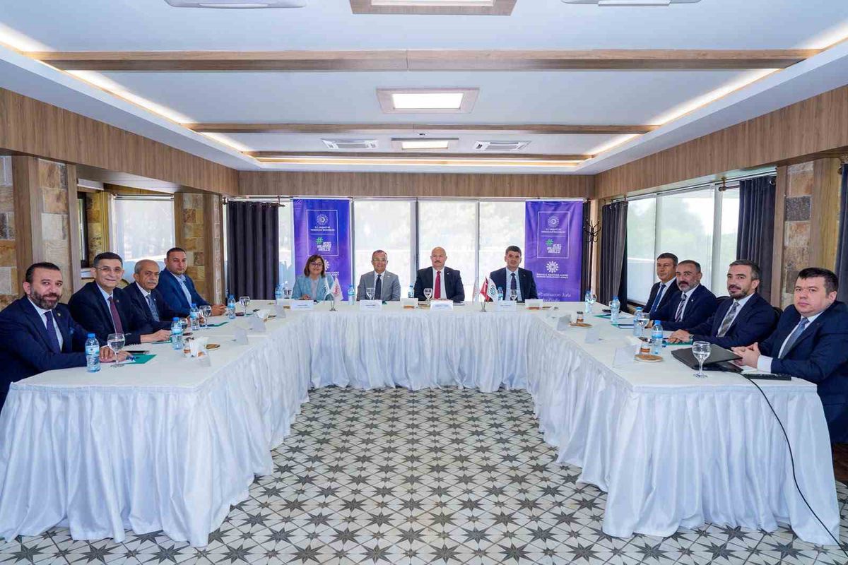 İpekyolu Kalkınma Ajansı Yönetim Kurulu Gaziantep’te toplandı